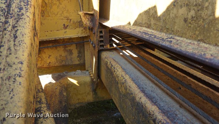 image for item DD6485 Caterpillar 80 scraper