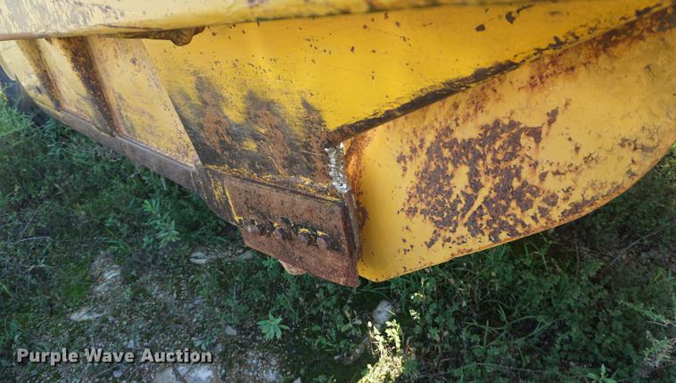 image for item DD6485 Caterpillar 80 scraper