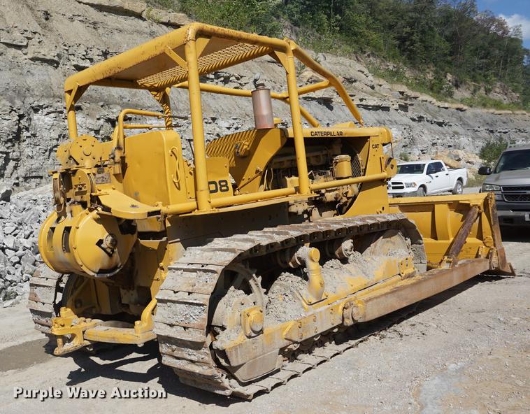 image for item DD6488 1953 Caterpillar D8 dozer