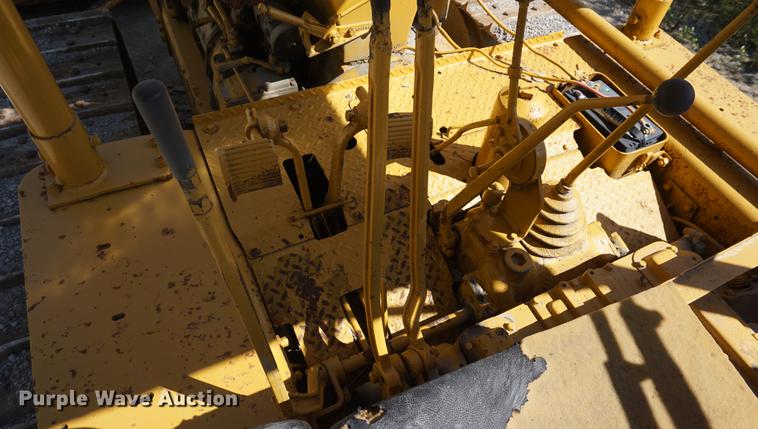 image for item DD6488 1953 Caterpillar D8 dozer