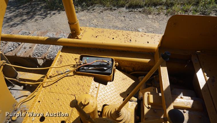 image for item DD6488 1953 Caterpillar D8 dozer