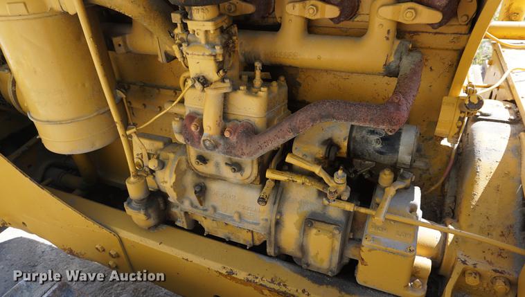 image for item DD6488 1953 Caterpillar D8 dozer