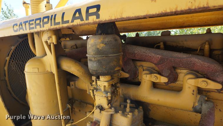 image for item DD6488 1953 Caterpillar D8 dozer