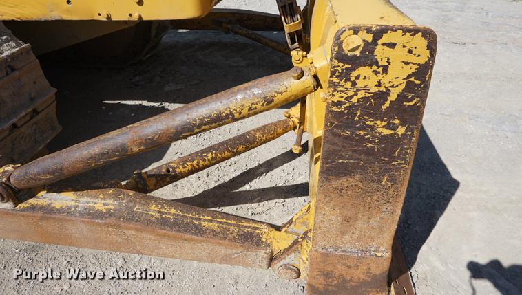 image for item DD6488 1953 Caterpillar D8 dozer
