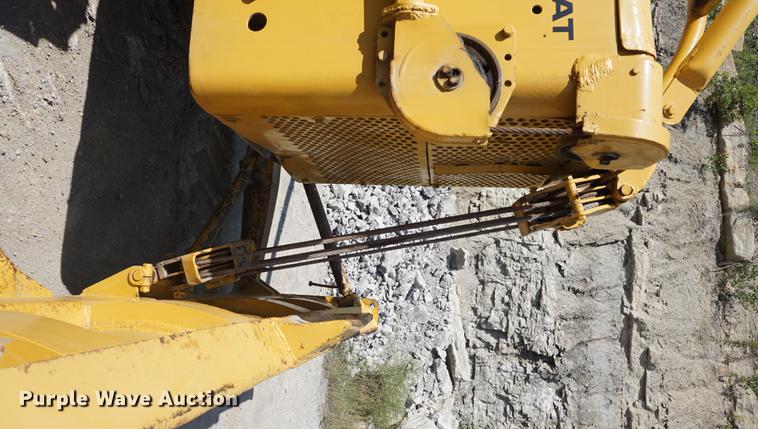 image for item DD6488 1953 Caterpillar D8 dozer