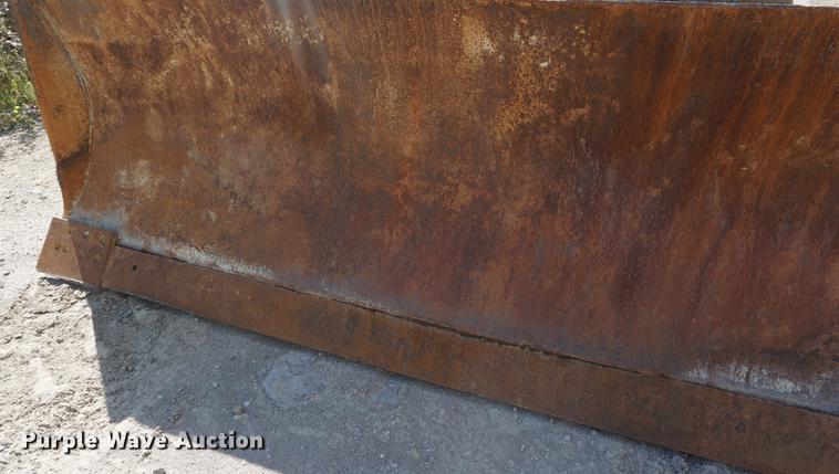 image for item DD6488 1953 Caterpillar D8 dozer