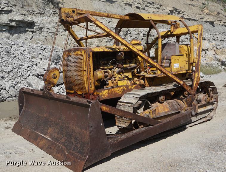 image for item DD6489 1937 Caterpillar RD7 dozer