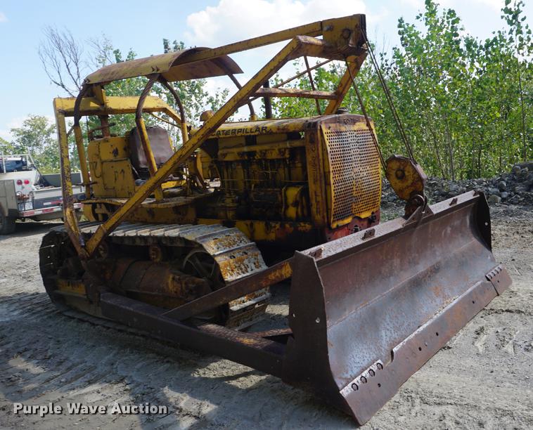 image for item DD6489 1937 Caterpillar RD7 dozer
