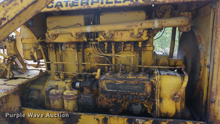 image for item DD6489 1937 Caterpillar RD7 dozer