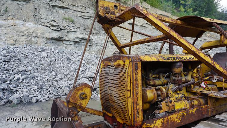 image for item DD6489 1937 Caterpillar RD7 dozer