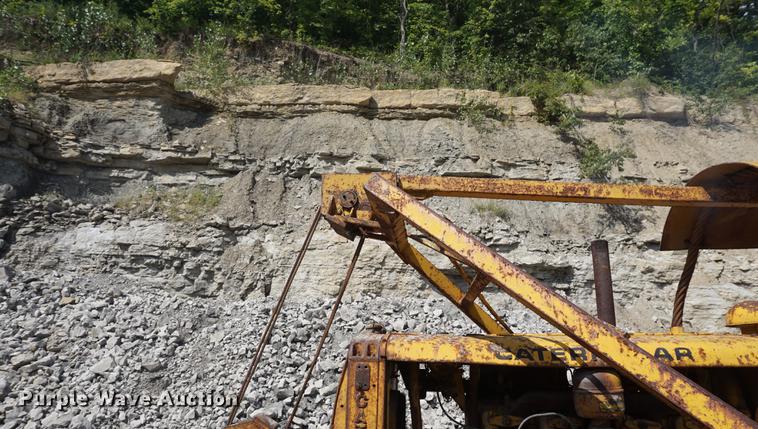 image for item DD6489 1937 Caterpillar RD7 dozer