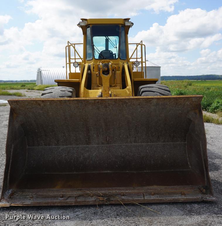 image for item DD6508 1986 Caterpillar 966D wheel loader