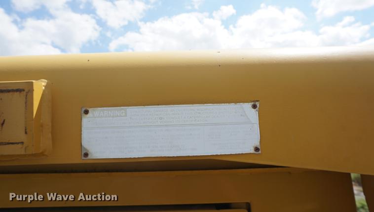 image for item DD6508 1986 Caterpillar 966D wheel loader