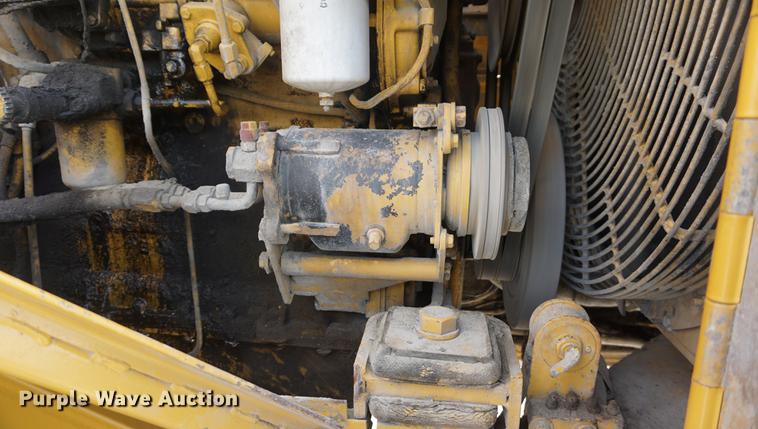 image for item DD6508 1986 Caterpillar 966D wheel loader