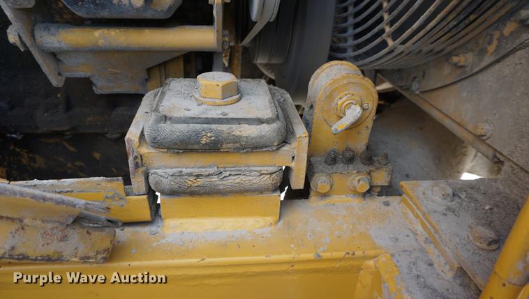 image for item DD6508 1986 Caterpillar 966D wheel loader