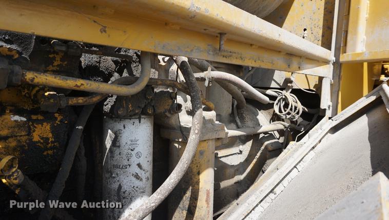 image for item DD6508 1986 Caterpillar 966D wheel loader