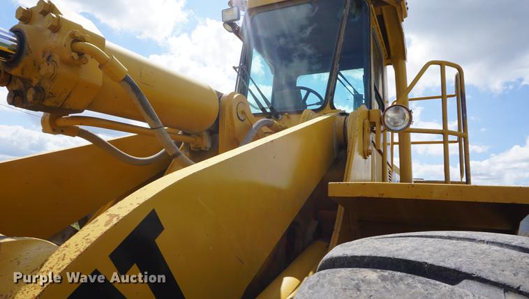 image for item DD6508 1986 Caterpillar 966D wheel loader