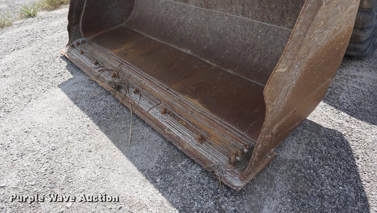 image for item DD6508 1986 Caterpillar 966D wheel loader