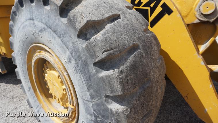 image for item DD6508 1986 Caterpillar 966D wheel loader