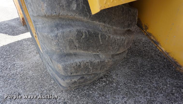 image for item DD6508 1986 Caterpillar 966D wheel loader