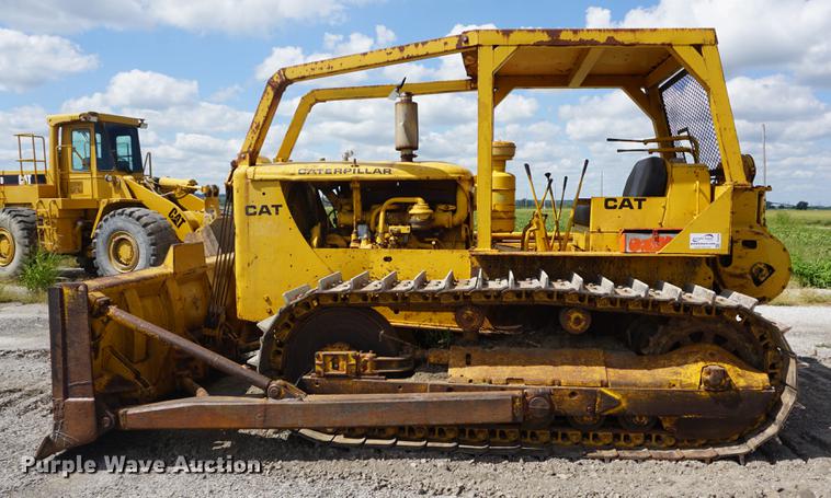 image for item DD6509 Caterpillar D7 dozer