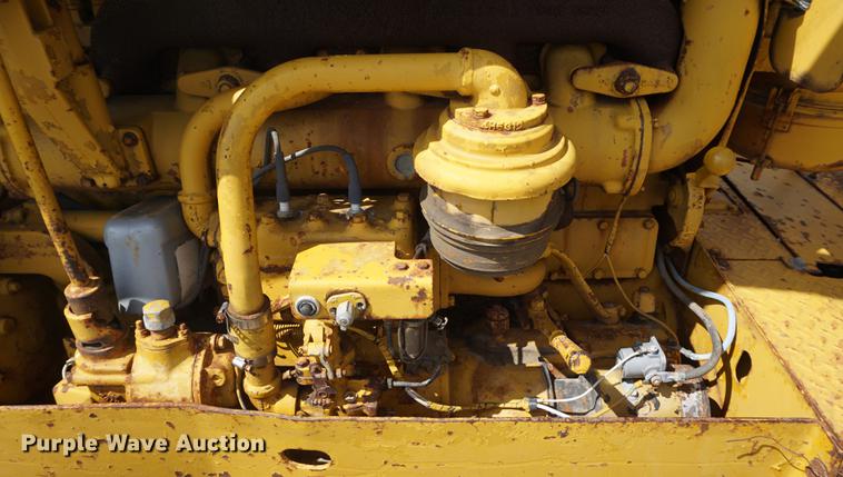 image for item DD6509 Caterpillar D7 dozer