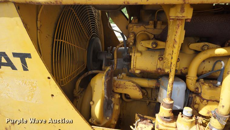 image for item DD6509 Caterpillar D7 dozer