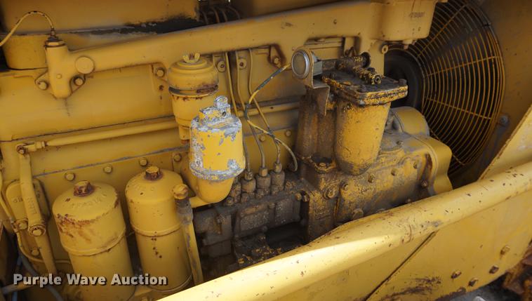 image for item DD6509 Caterpillar D7 dozer