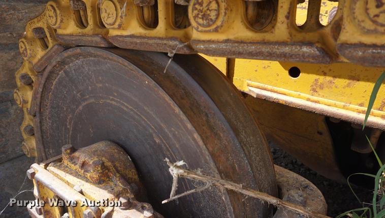 image for item DD6509 Caterpillar D7 dozer