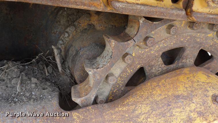 image for item DD6509 Caterpillar D7 dozer