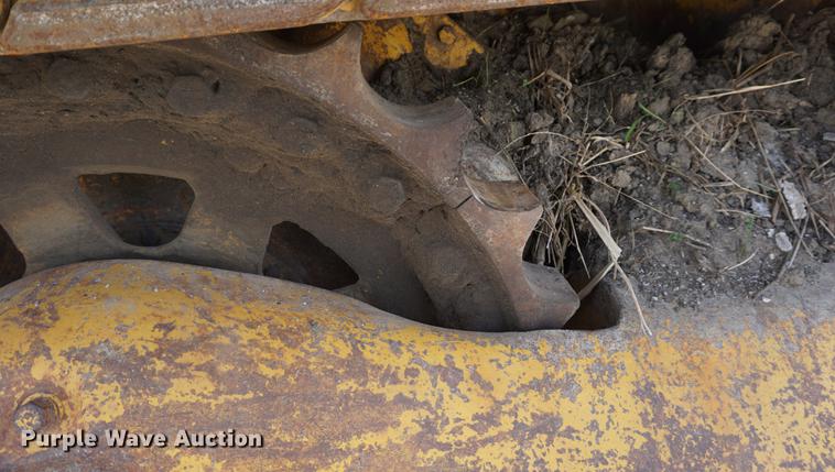 image for item DD6509 Caterpillar D7 dozer