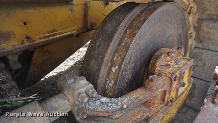 image for item DD6509 Caterpillar D7 dozer