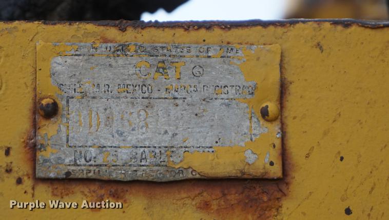 image for item DD6509 Caterpillar D7 dozer