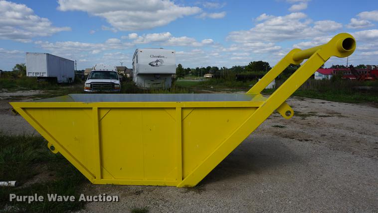 image for item DD6511 Gravel box