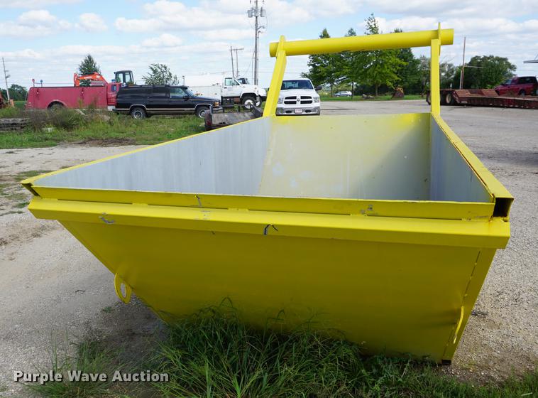 image for item DD6511 Gravel box