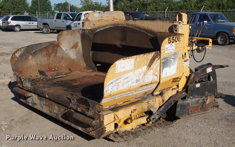 image for item DD6521 2006 Mauldin 550E paver