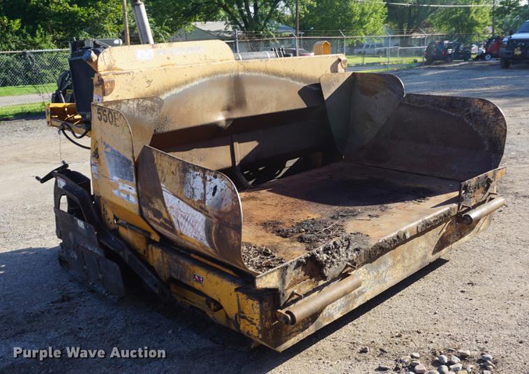 image for item DD6521 2006 Mauldin 550E paver