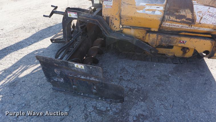 image for item DD6521 2006 Mauldin 550E paver