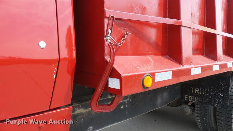 image for item DD7360 1987 Ford LNT8000 dump truck