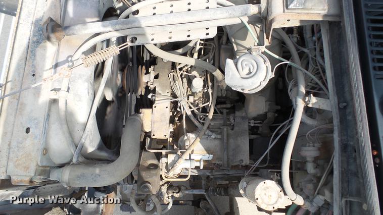 image for item DD7360 1987 Ford LNT8000 dump truck