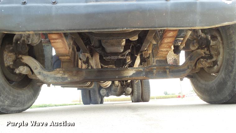 image for item DD7360 1987 Ford LNT8000 dump truck