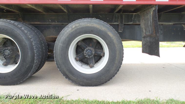 image for item DD7360 1987 Ford LNT8000 dump truck