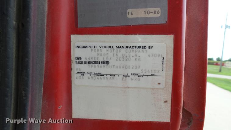 image for item DD7360 1987 Ford LNT8000 dump truck