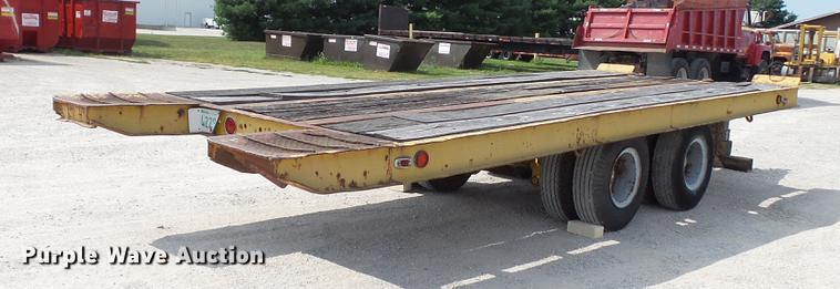 image for item DD7362 1967 Hyster HP15T tilt deck equipment trailer