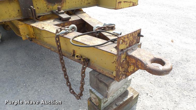 image for item DD7362 1967 Hyster HP15T tilt deck equipment trailer