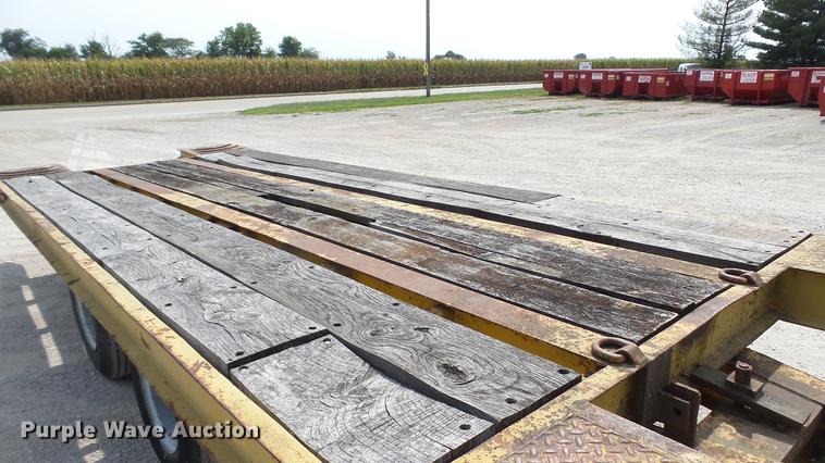 image for item DD7362 1967 Hyster HP15T tilt deck equipment trailer