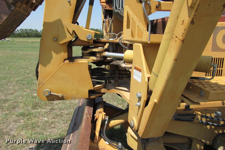 image for item DE0193 1992 Case 860 rock saw