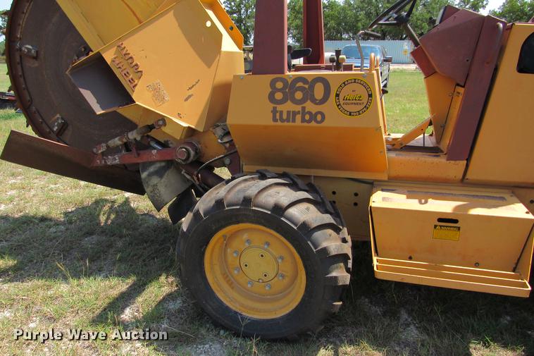 image for item DE0193 1992 Case 860 rock saw