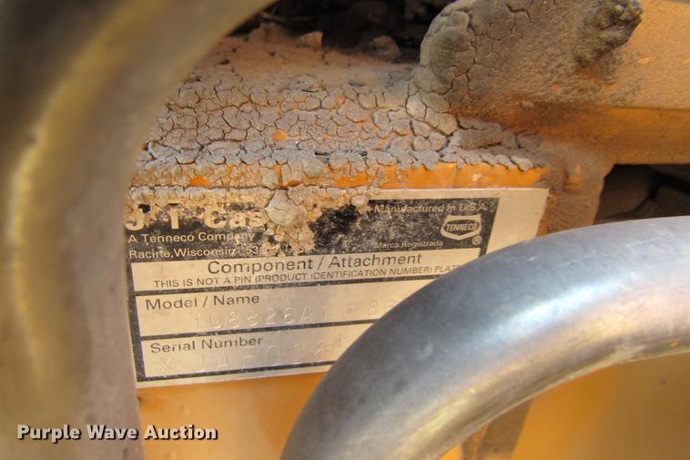 image for item DE0193 1992 Case 860 rock saw