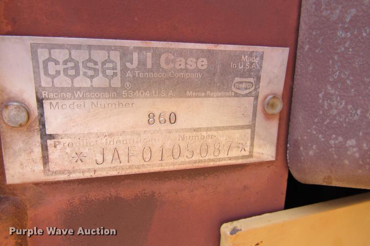 image for item DE0193 1992 Case 860 rock saw